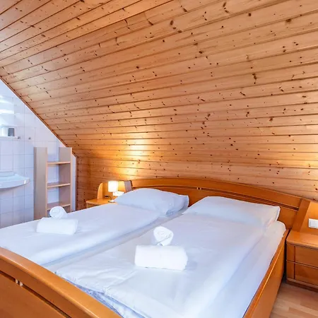 Matzling - By Mynests Apartman